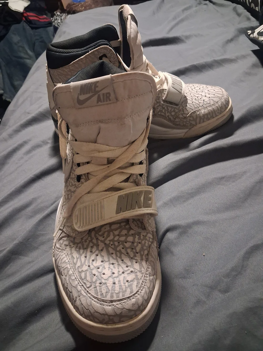 Jordan-Style Mid-Top Sneakers in Cement Size 8.5 Men 10 Women